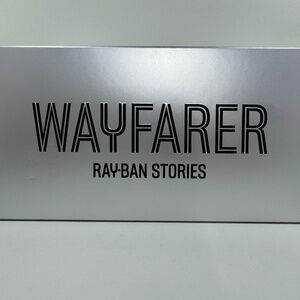 Ray-Ban Wayfarer Stories (smart sunglasses)